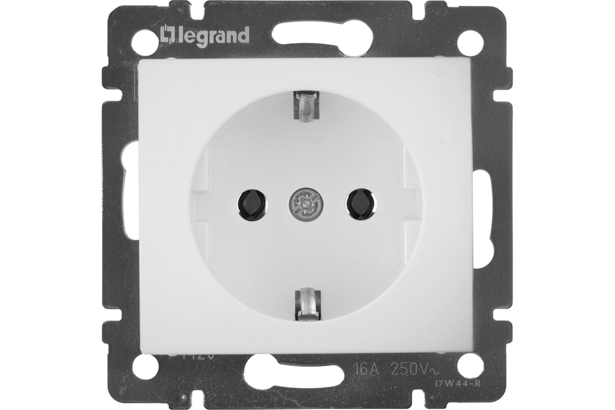 Розетка Legrand с заземлением Legrand Valena без шторок 16А 250В винтовые зажимы белый 774420